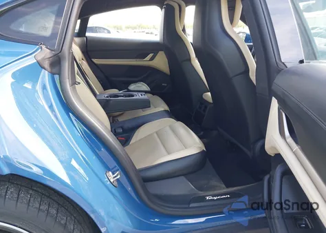 2021 Porsche Taycan Turbo/Turbo S z USA, uszkodzony, nr VIN WP0AC2Y1XMSA62216